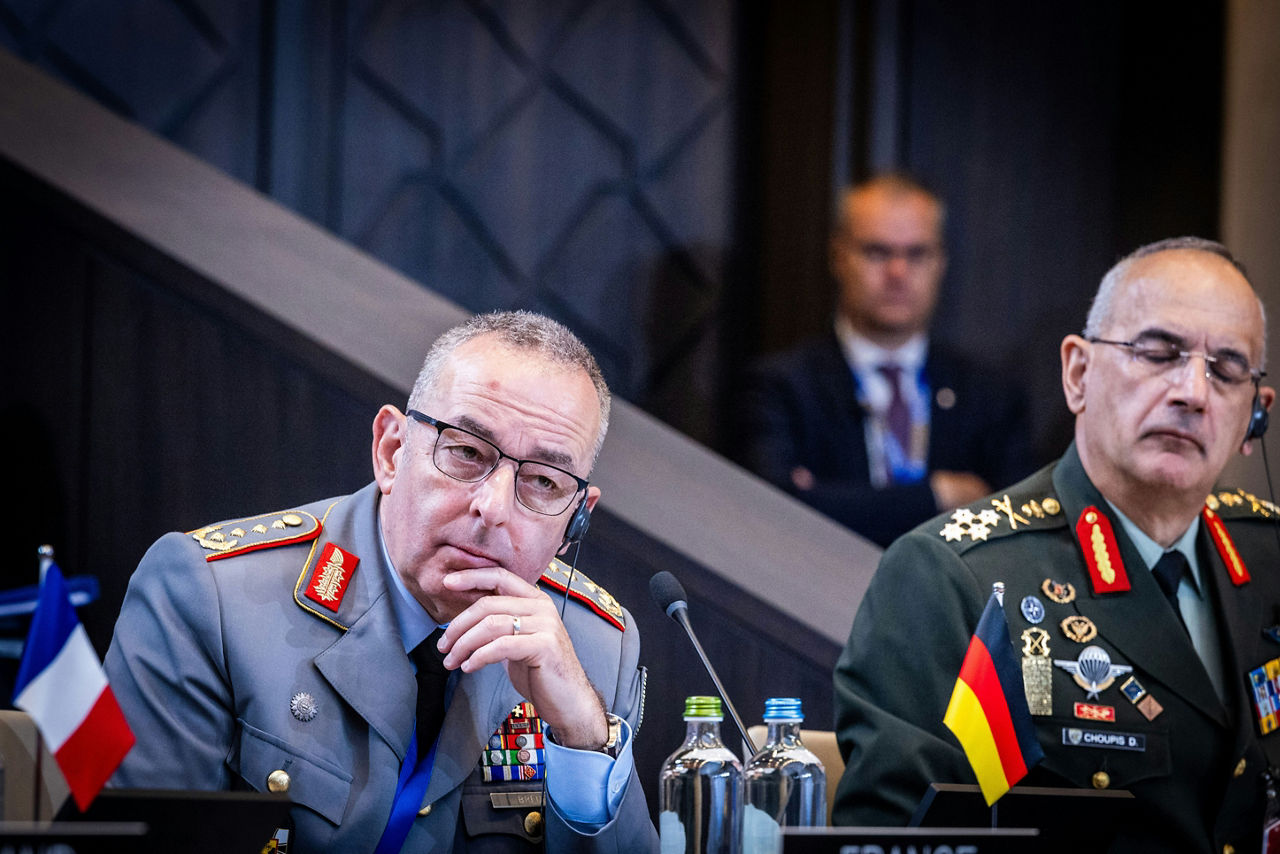 The NATO Chief of Defence of Germany, General Carsten Breuer and the NATO Chief of Defence of Greece, General Dimitrios Choupis