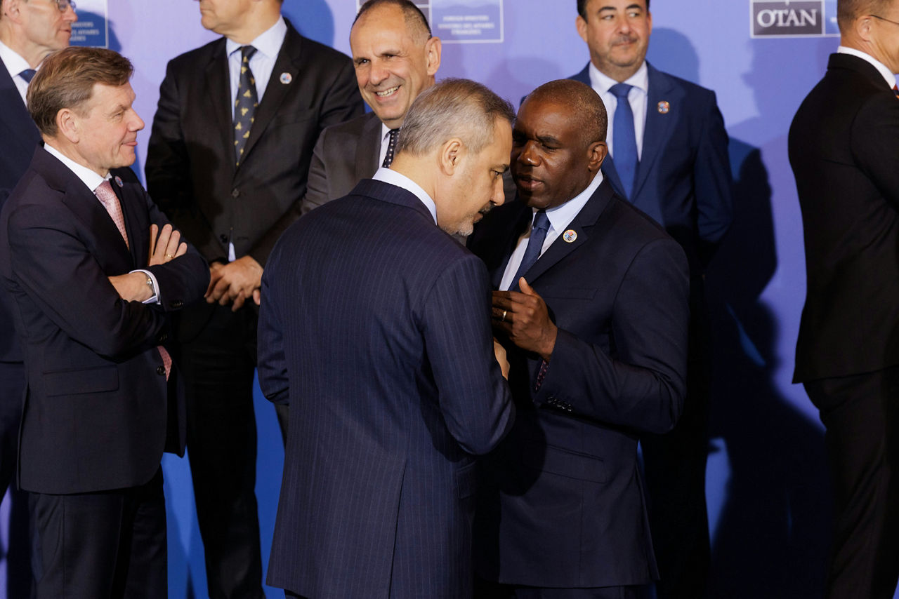 Hakan Fidan (Minister of Foreign Affairs, Türkiye) and David Lammy (UK Foreign Secretary)
