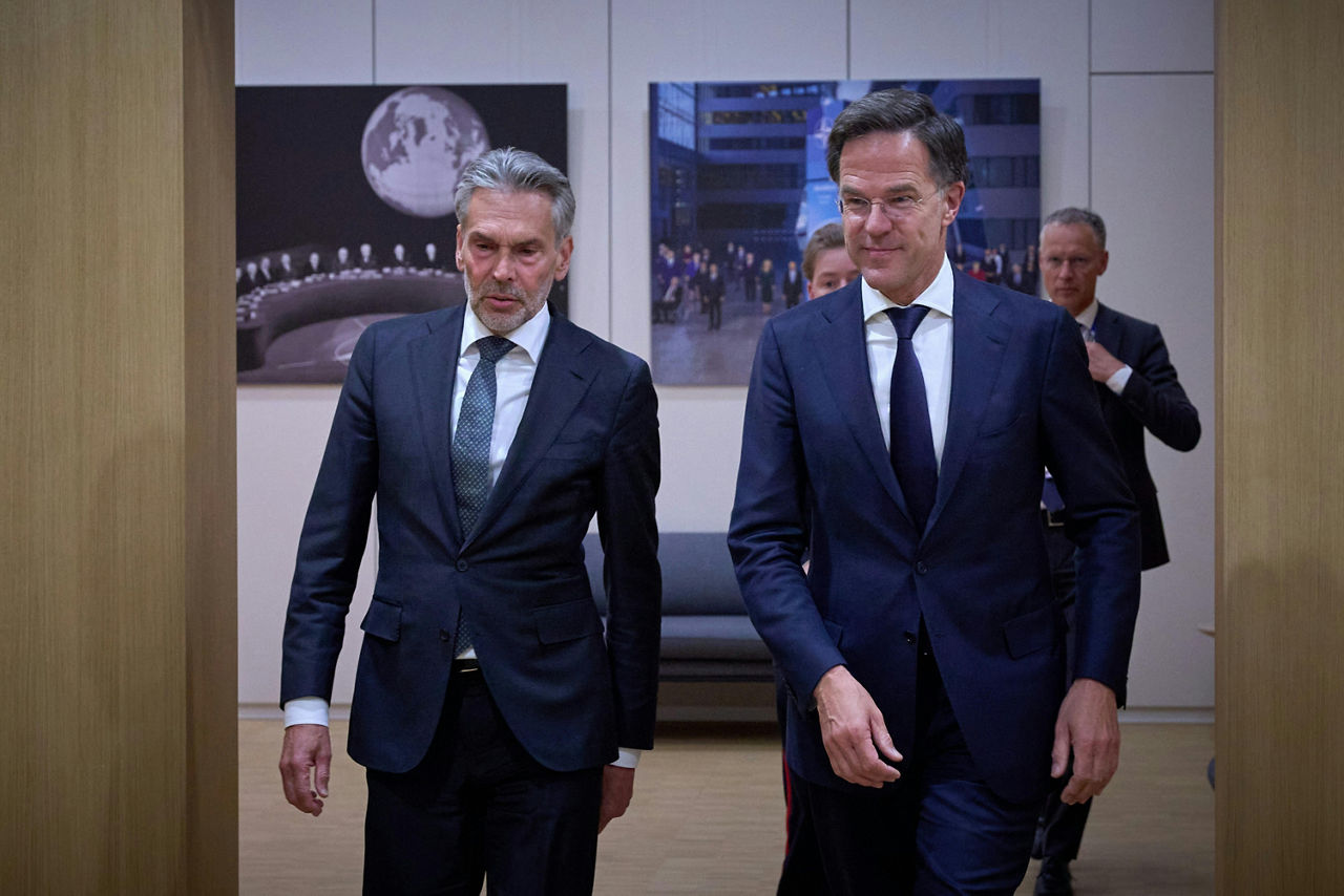 Prime Minister of the Netherlands visits NATO