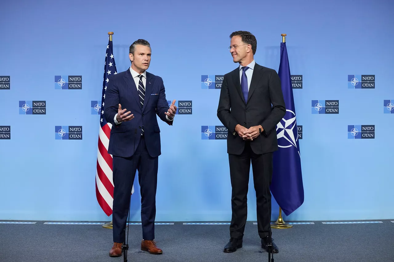 NATO Secretary General Mark Rutte and Pete Hegseth (US Secretary of Defense)
