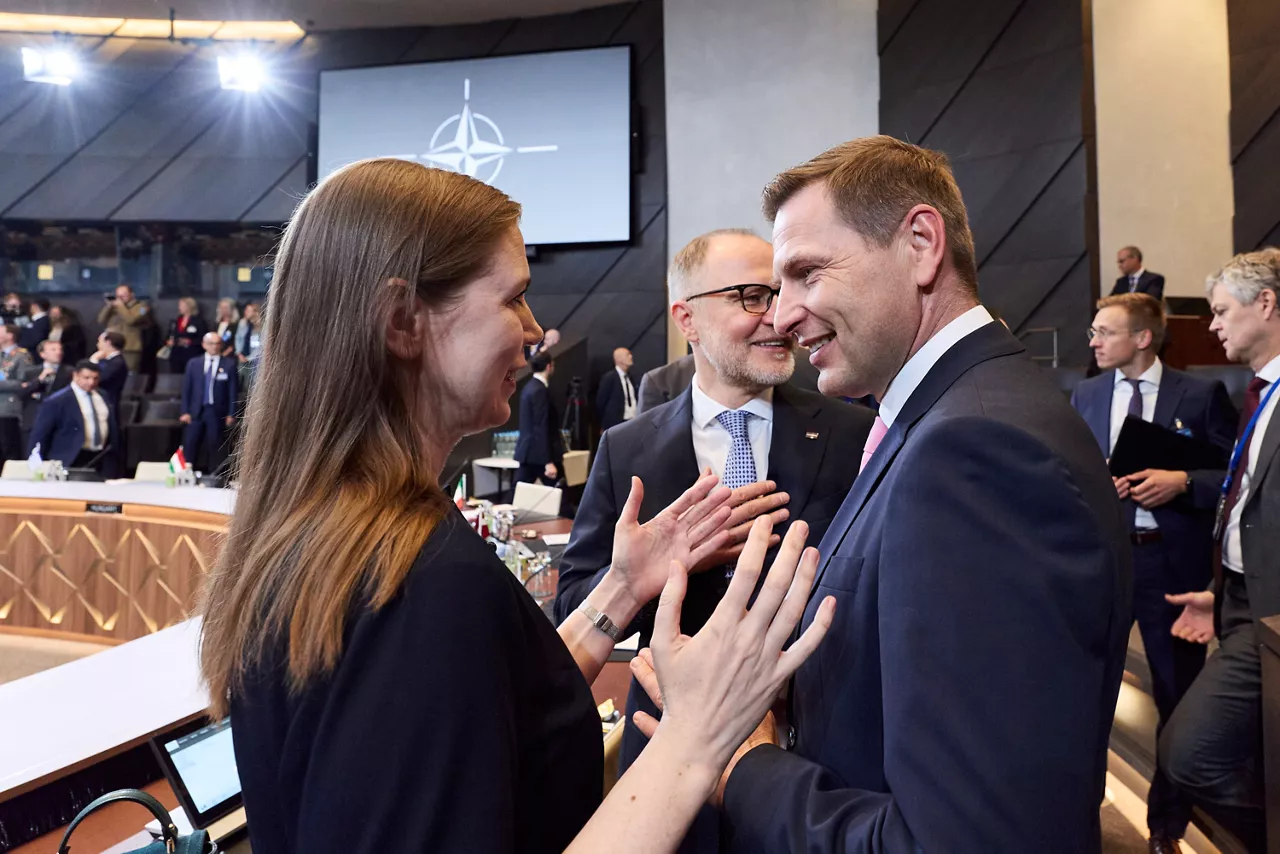 Dovilė Šakalienė (Minister of Defence, Lithuania) and  Hanno Pevkur (Minister of Defence, Estonia)