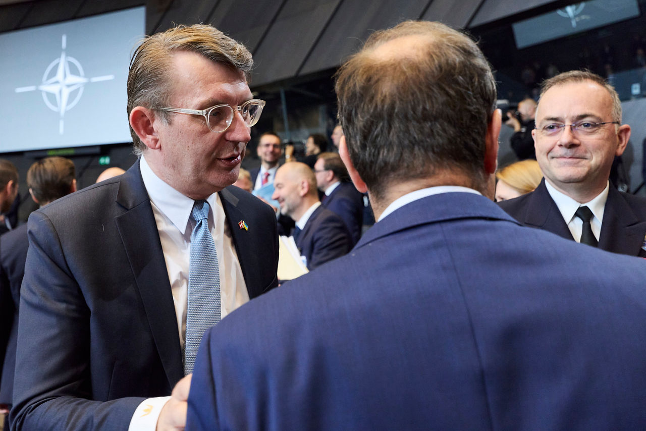 Troels Lund Poulsen (Minister of Defence, Denmark) and Supreme Allied Commander Transformation, Admiral Pierre Vandier