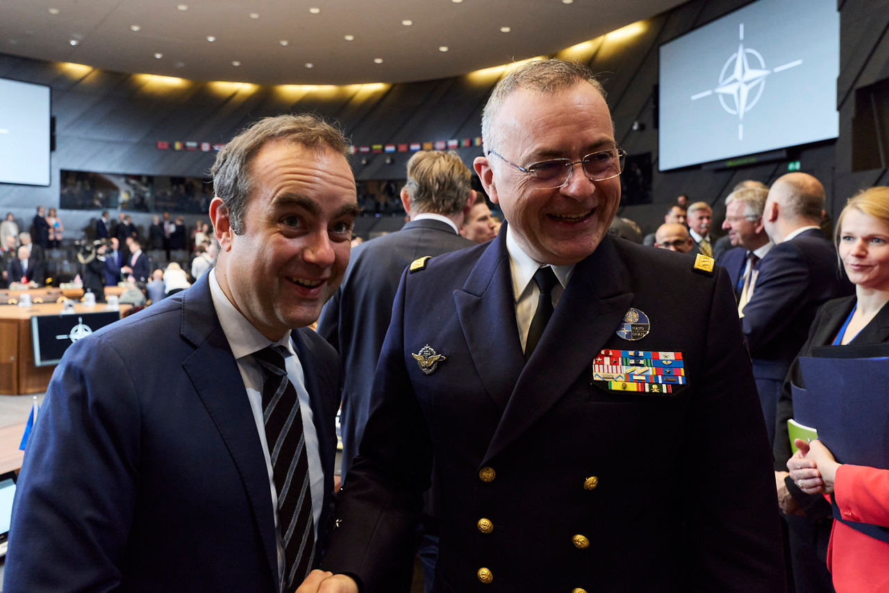 Sébastien Lecornu (Minister of the Armed Forces, France) and Supreme Allied Commander Transformation, Admiral Pierre Vandier