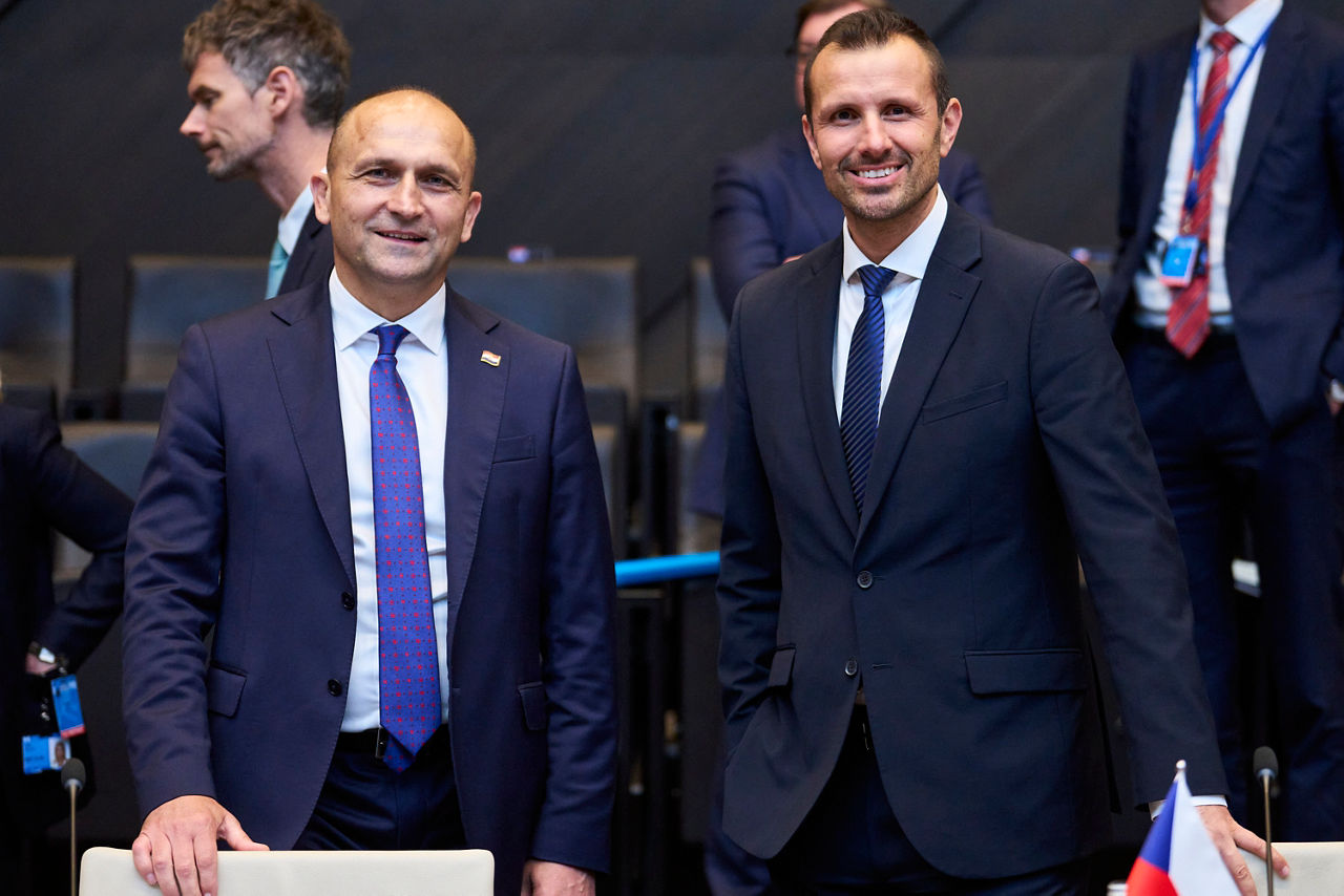 Ivan Anušić (Minister of Defence, Croatia) and Daniel Blažkovec (Deputy Minister of Defence, Czechia)