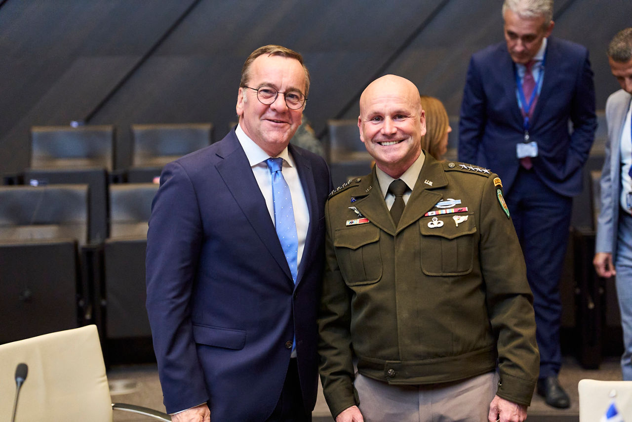 Boris Pistorius (Minister of Defence, Germany) and Supreme Allied Commander Europe, General Christopher G. Cavoli