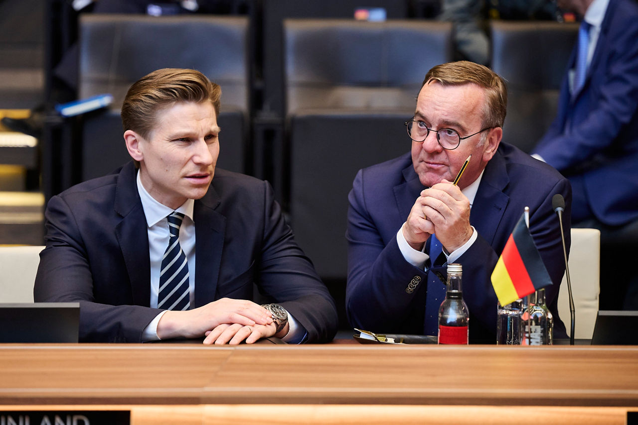 Pål Jonson (Minister of Defence, Sweden) and Boris Pistorius (Minister of Defence, Germany)