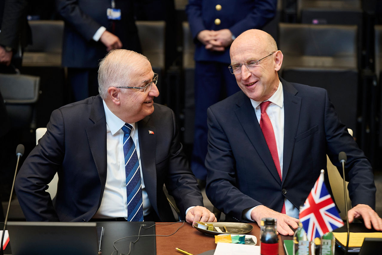 Yaşar Güler (Minister of Defence, Türkiye) and John Healey (Minister of Defence, United Kingdom)