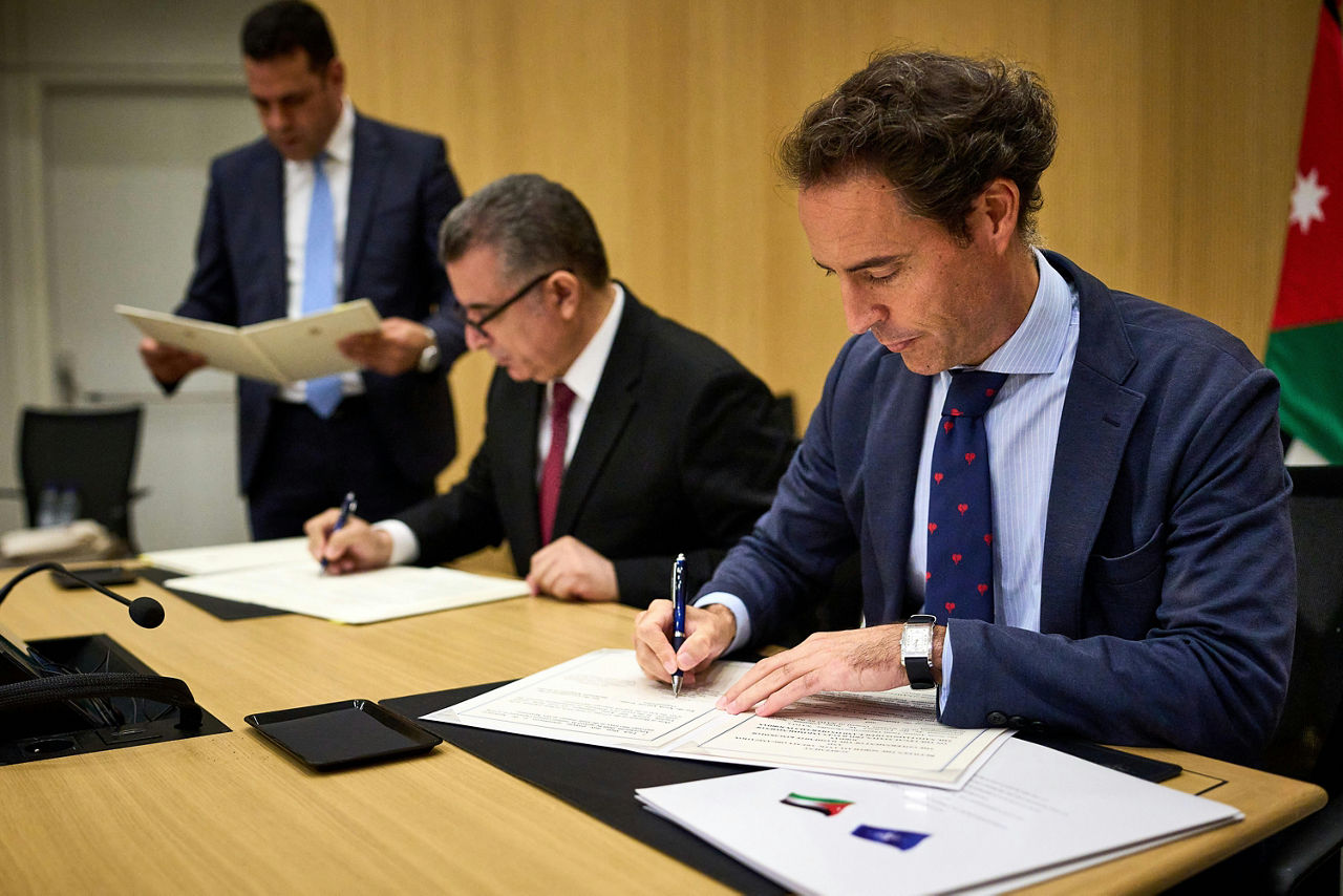 Ambassador Yousef Bataineh, Head of the Mission of Jordan to NATO and Javier Colomina, Special Representative of NATO for the Southern Neighbourhood sign a legal agreement for the opening of the NATO Liaison Office (NLO) in Amman