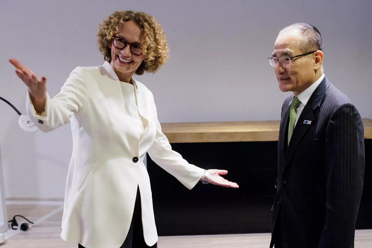 NATO Deputy Secretary General Radmila Shekerinska meets with Wi Sung-Lac (National Security Adviser, Republic of Korea)