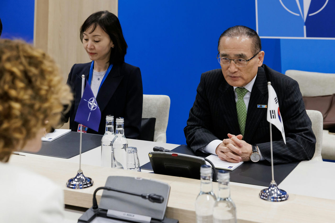 NATO Deputy Secretary General Radmila Shekerinska meets with Wi Sung-Lac (National Security Adviser, Republic of Korea)