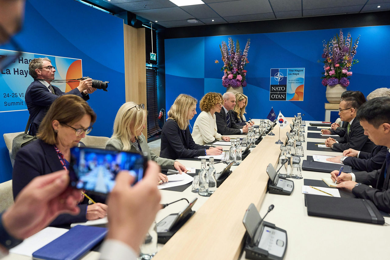 NATO Deputy Secretary General Radmila Shekerinska meets with Wi Sung-Lac (National Security Adviser, Republic of Korea)