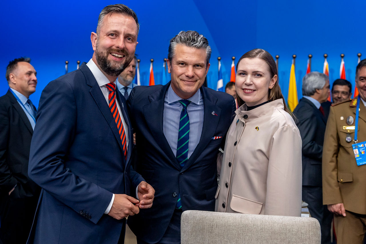 Władysław Kosiniak-Kamysz (Minister of Defence, Poland), Pete Hegseth (Secretary of Defense, United States) and Dovilė Šakalienė (Minister of Defence, Lithuania)