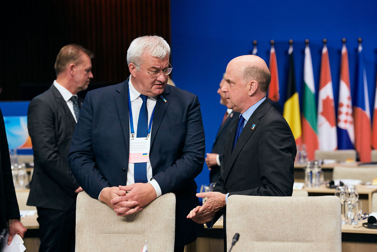 Andriy Sybiha (Minister of Foreign Affairs, Ukraine) and Angus Lapsley (Permanent Representative, United Kingdom)