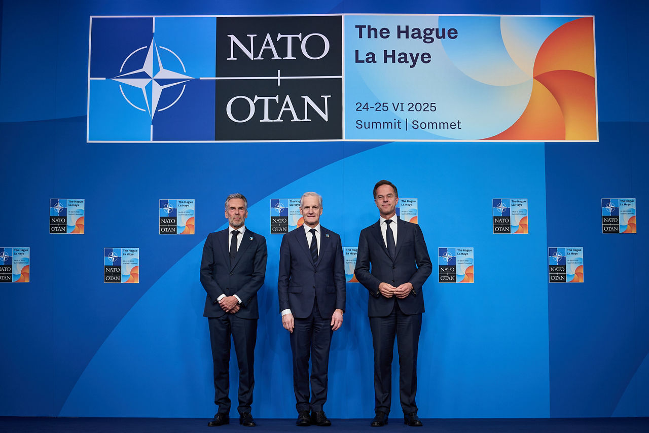 NATO Secretary General Mark Rutte and  Dick Schoof (Prime Minister, the Netherlands) welcome Jonas Gahr Støre (Prime Minister, Norway)