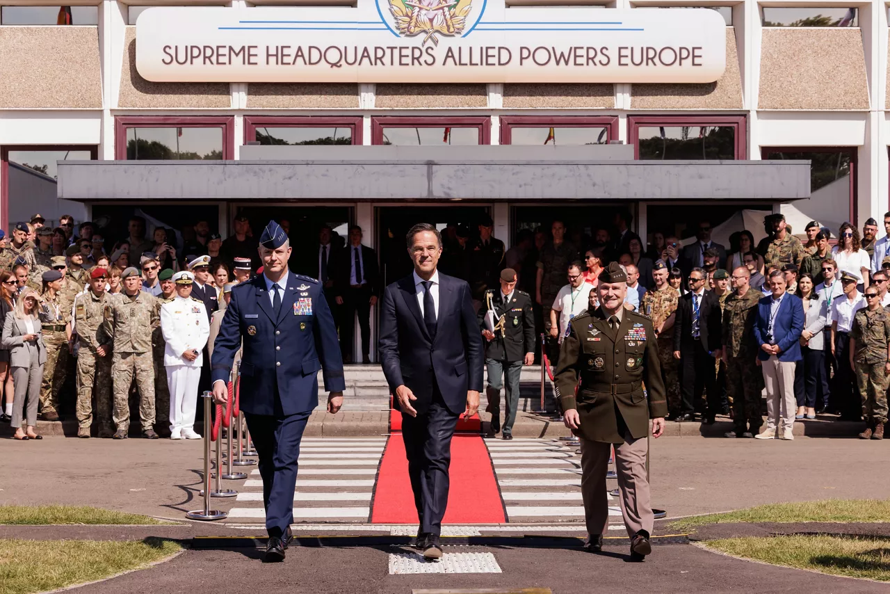 NATO Secretary General Mark Rutte with General Alexus G. Grynkewich and General Christopher G. Cavoli