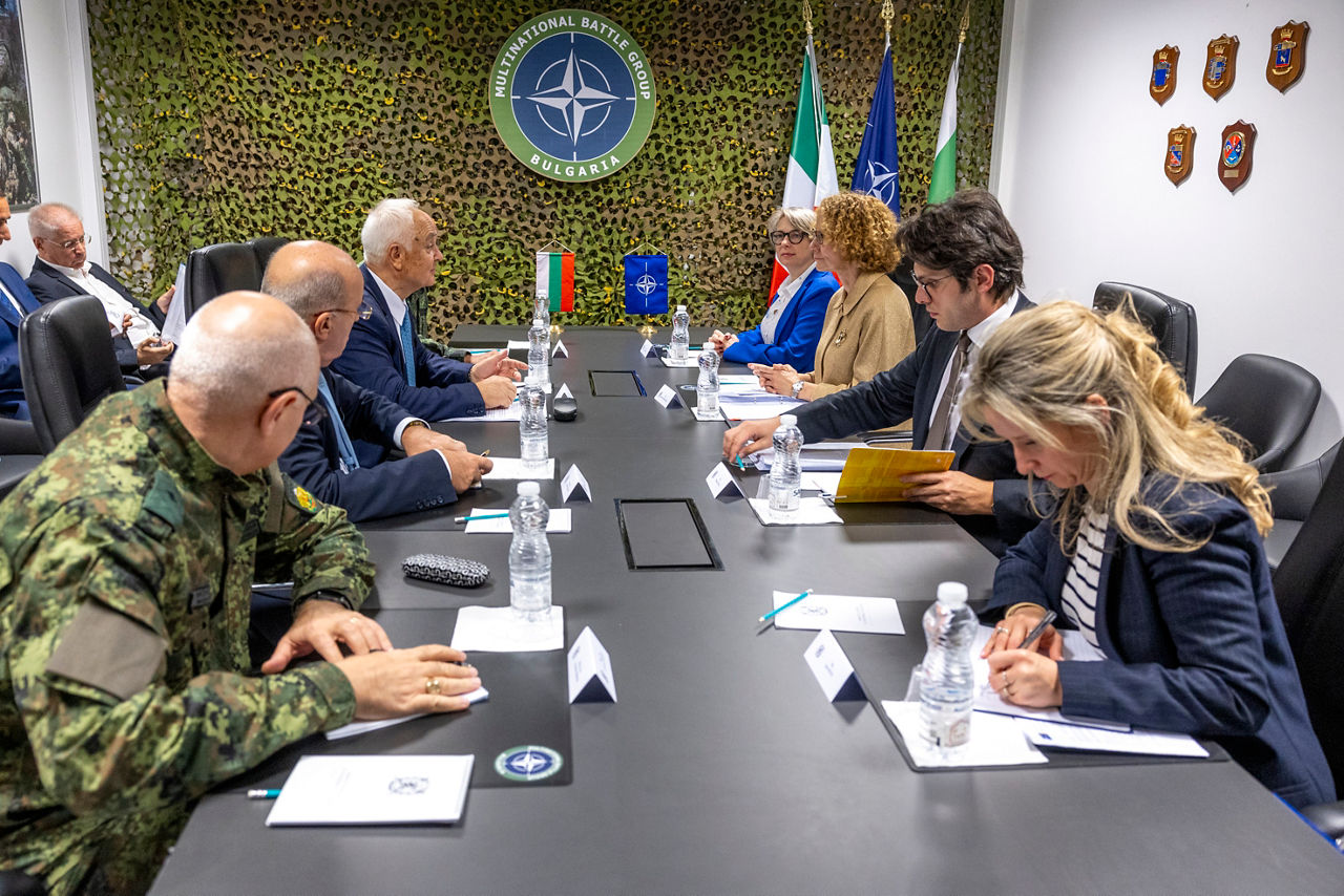 NATO Deputy Secretary General Radmilla Shekerinska and the Minister of Defence of Bulgaria, Atanas Zaprianov visit Novo Selo Training Area Multinational Battle Group. Briefing by the Commander MBG, Col Mattia Scirocco