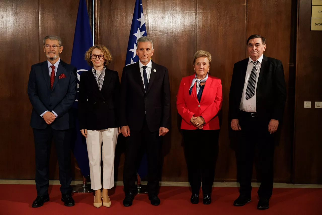 NATO Deputy Secretary General Radmila Shekerinska meets with Meeting with the members of BiH Joint Commission for Defence & Security and BiH Parliamentary Delegation to NATO PA