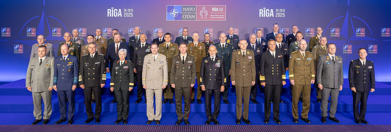 Family Photo of Allied Chiefs of Defence
