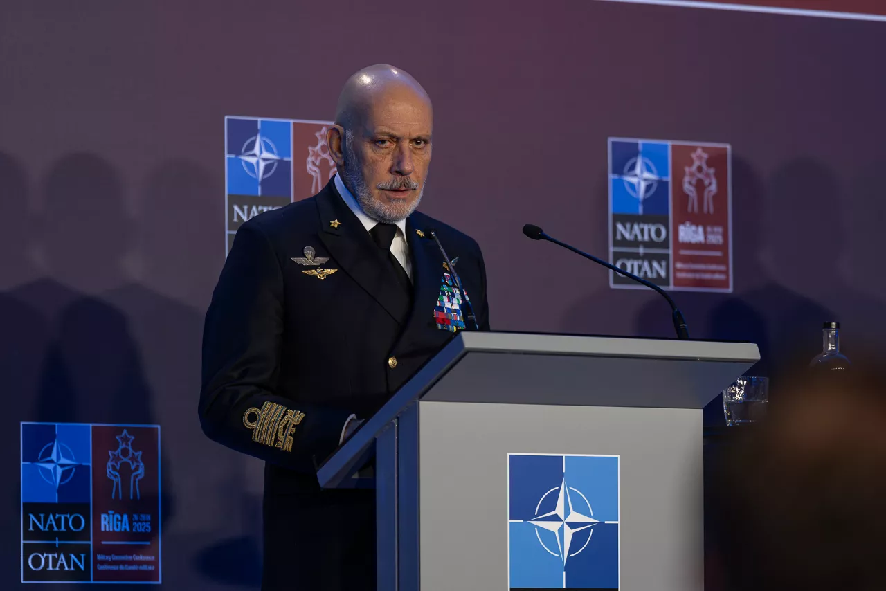 Joint press conference with the Chair of the NATO Military Committee (CMC) Admiral Giuseppe Cavo Dragone and Chief of Defence of Latvia Kaspars Pudāns (LV CHOD)