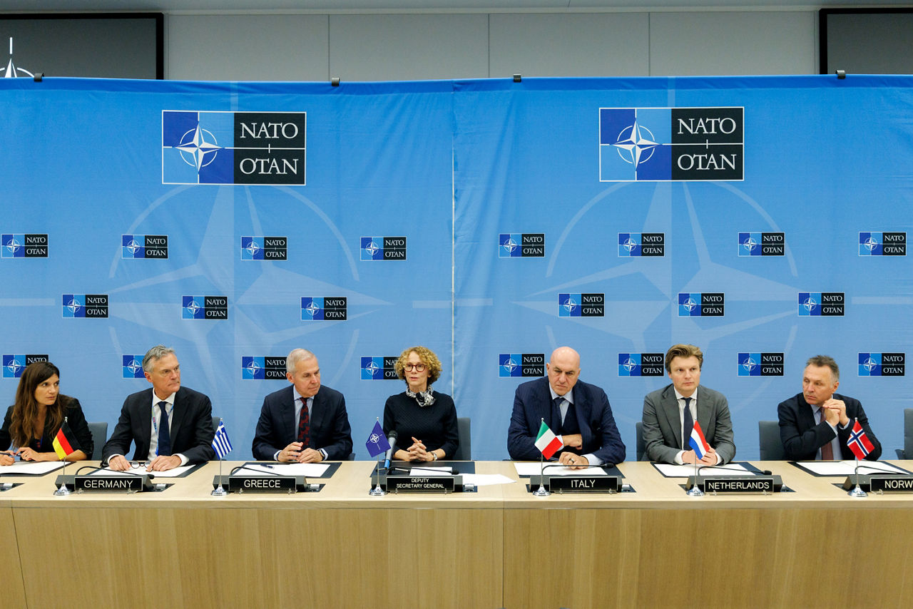 Signing of a Memorandum of Understanding on Distributed Synthetic Training High Visibility Project with 13 Allies (Canada, Czechia, Denmark, Finland, France, Germany, Greece, Italy, Netherlands, Norway, Spain, Türkiye and the United Kingdom)