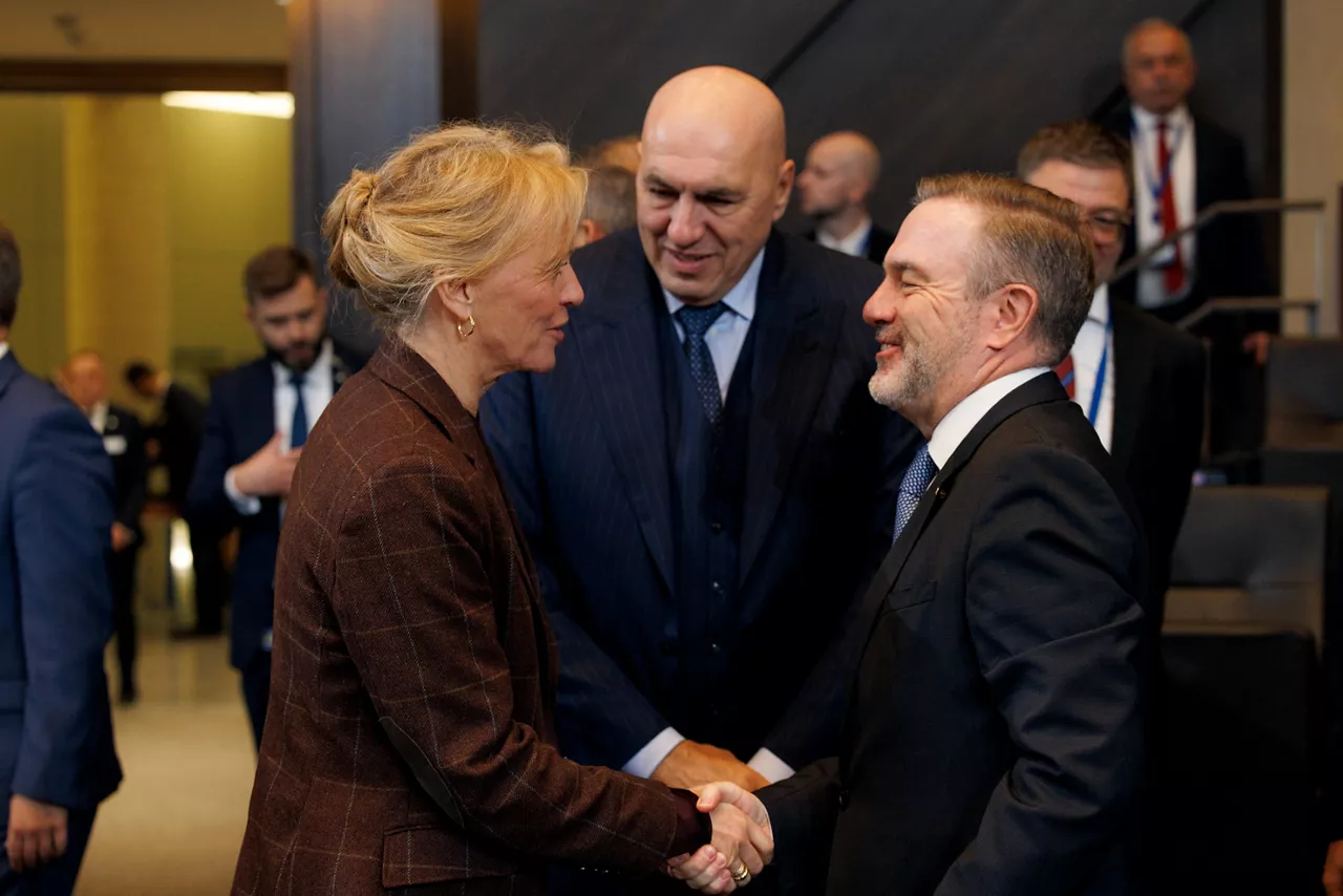 Þorgerður Katrín Gunnarsdóttir (Minister of Foreign Affairs, Iceland) with Guido Crosetto (Minister of Defence, Italy) and Alessandro Azzoni (Permanent Representative of Italy to NATO)