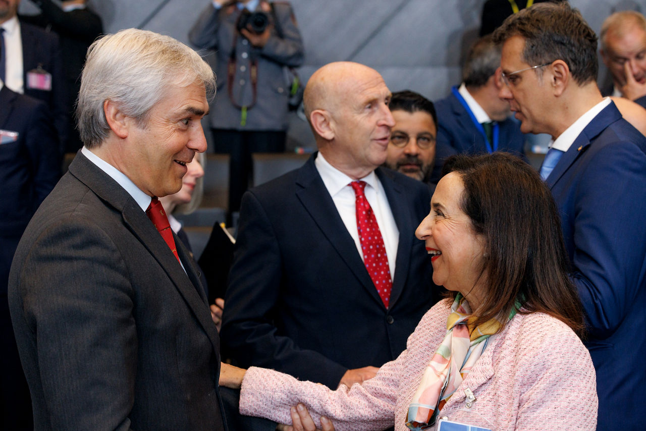 Nuno Melo (Minister of Defence, Portugal) and Margarita Robles (Minister of Defence, Spain)