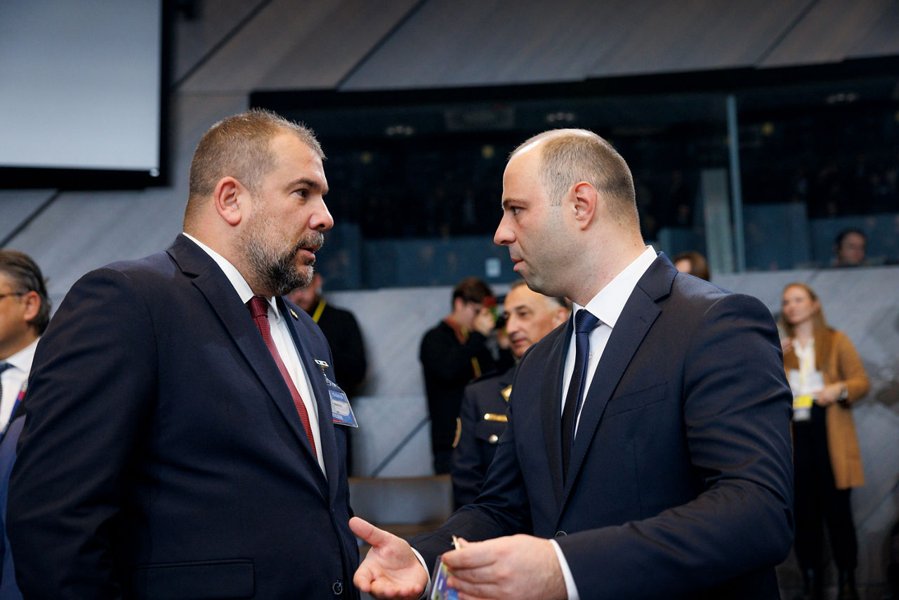 Dragan Krapović (Minister of Defence, Montenegro) and Vlado Misajlovski (Minister of Defence, North Macedonia)