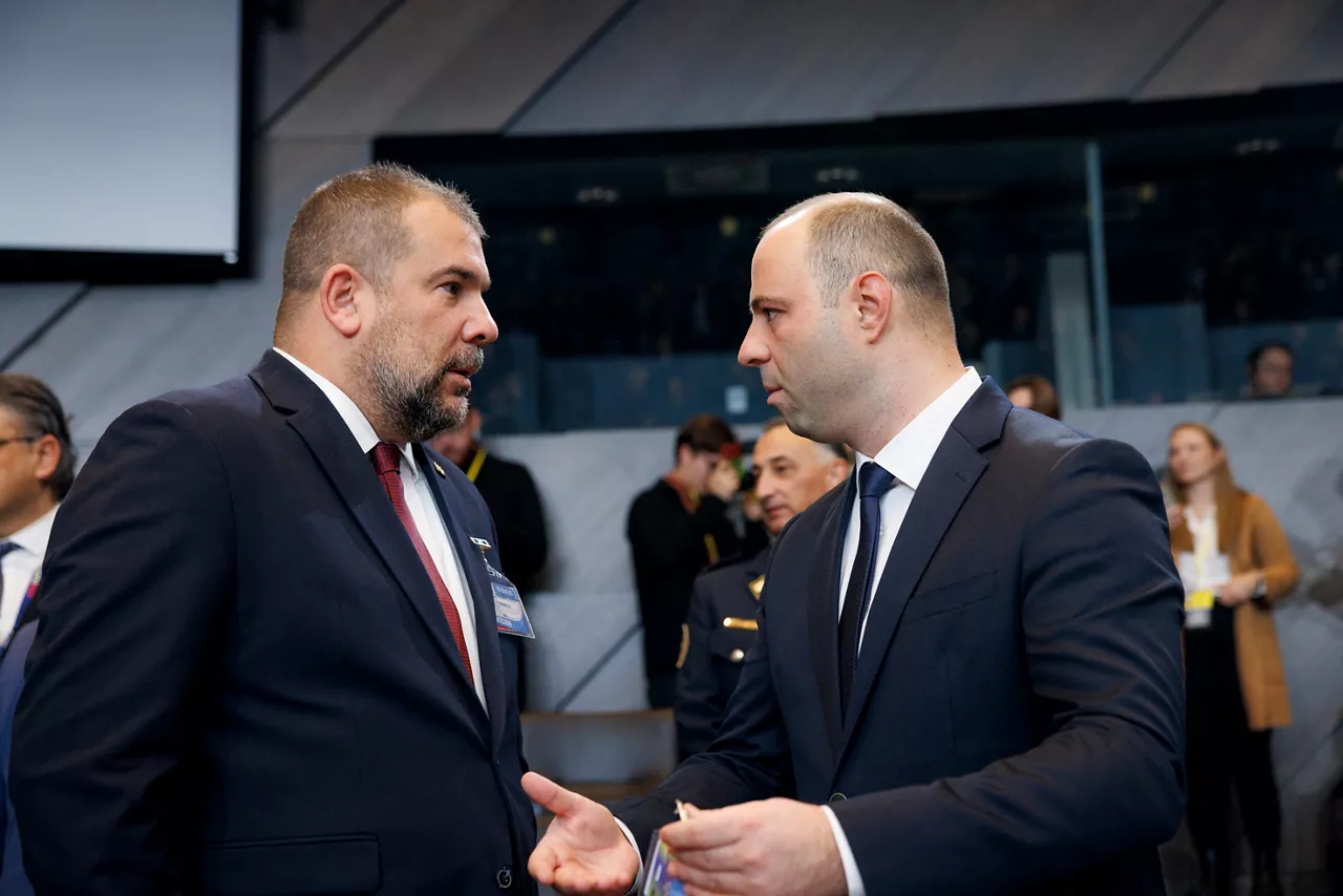 Dragan Krapović (Minister of Defence, Montenegro) and Vlado Misajlovski (Minister of Defence, North Macedonia)
