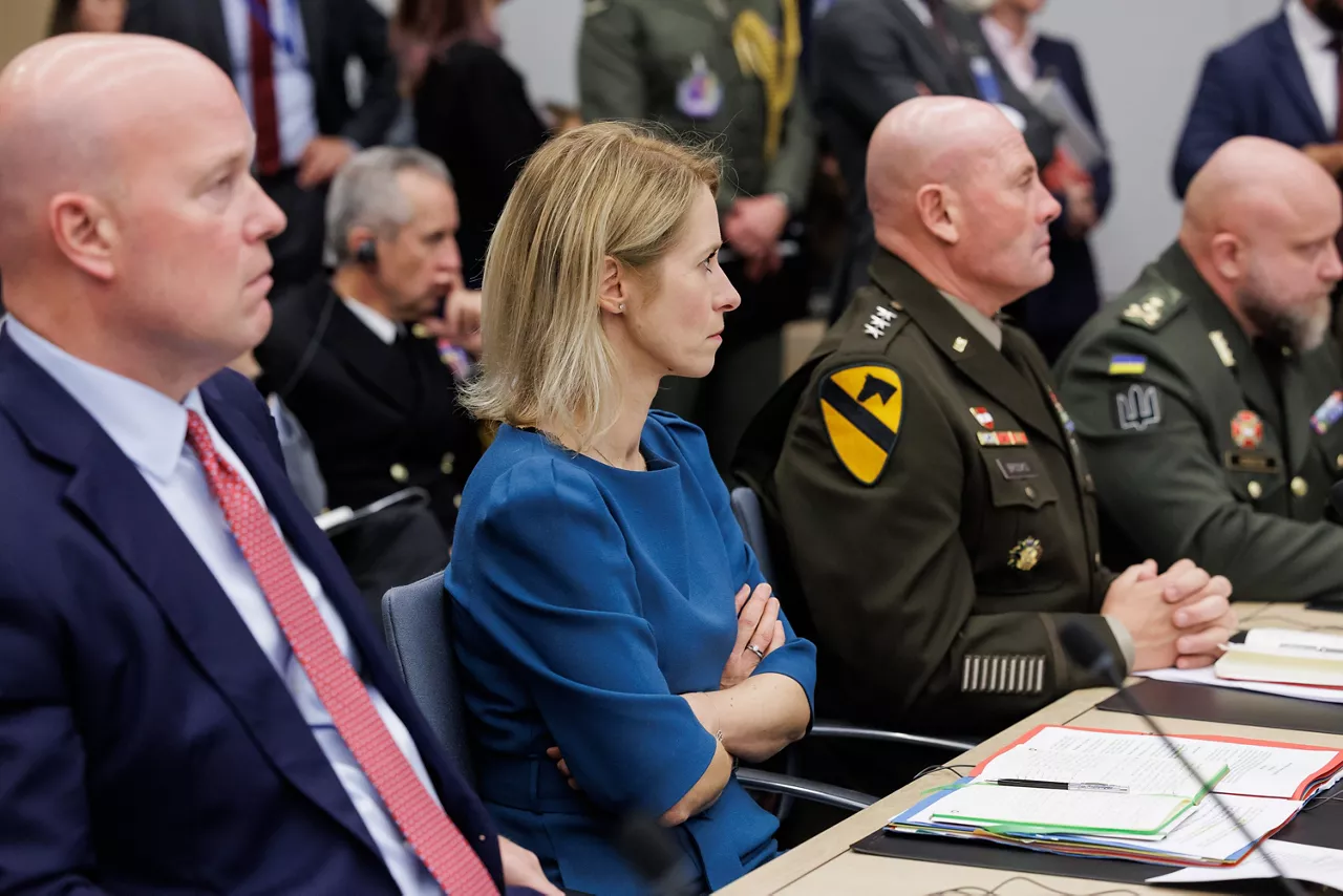 Centre: Kaja Kallas (EU High Representative)