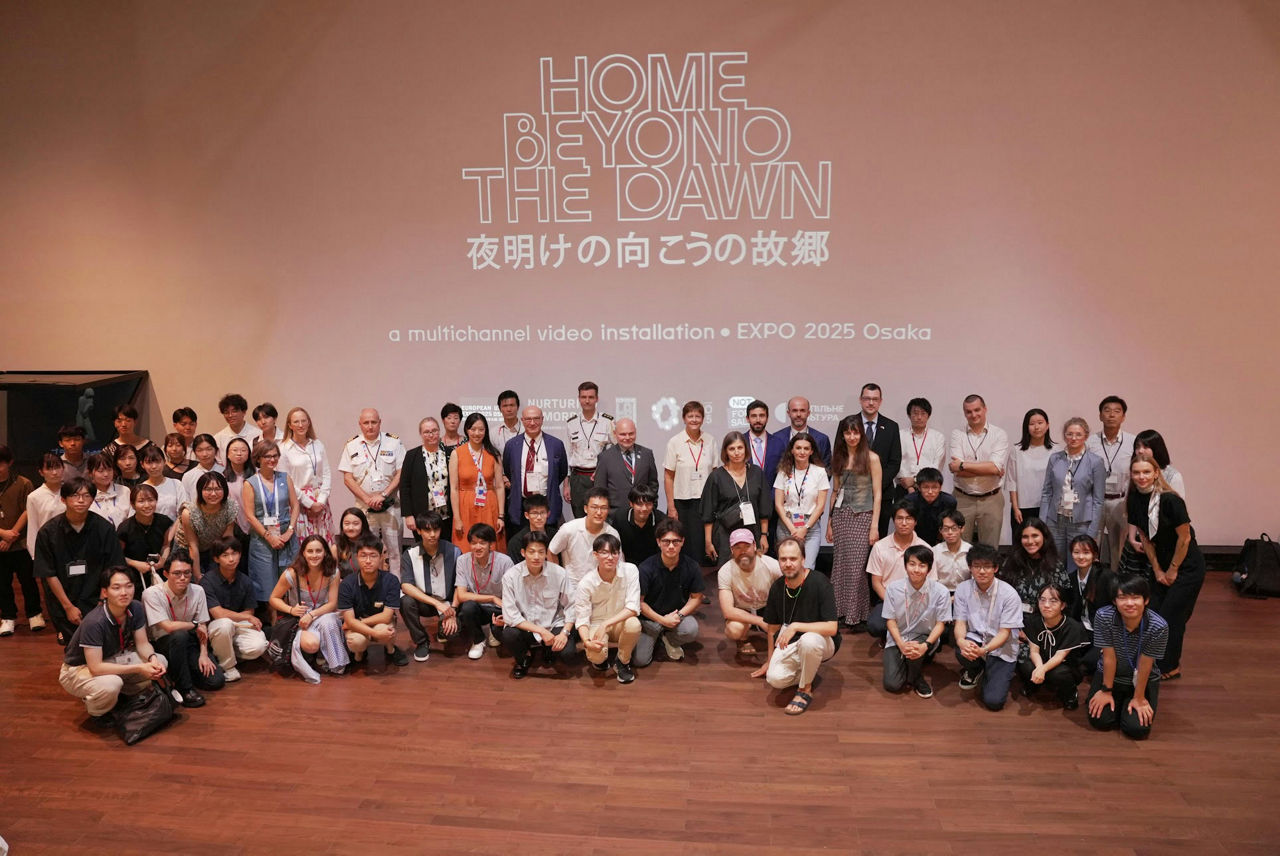 Cultural diplomacy was at the heart of NATO’s approach at Expo Osaka. At the Romanian Pavilion, more than 10,000 visitors experienced “Home Beyond the Dawn”, a moving exhibition presented by Ukrainian contemporary artists with the support of the European Union.