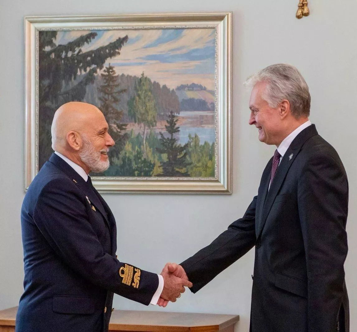 Chair of the NATO Military Committee meets with H.E. Gitanas Nausėda, President of the Republic of Lithuania, at the Presidential Palace in Vilnius, Lithuania 
