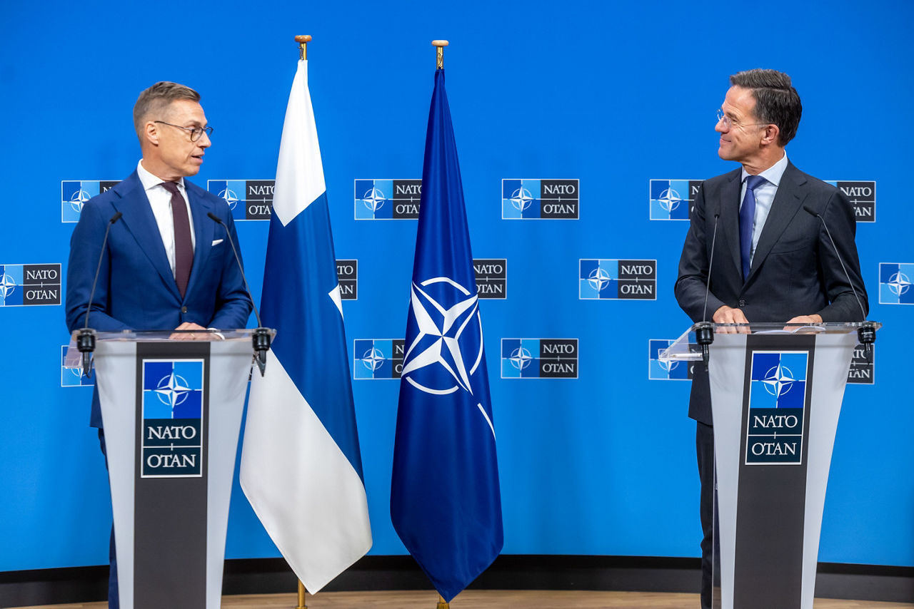 NATO Secretary General meets with the President of Finland