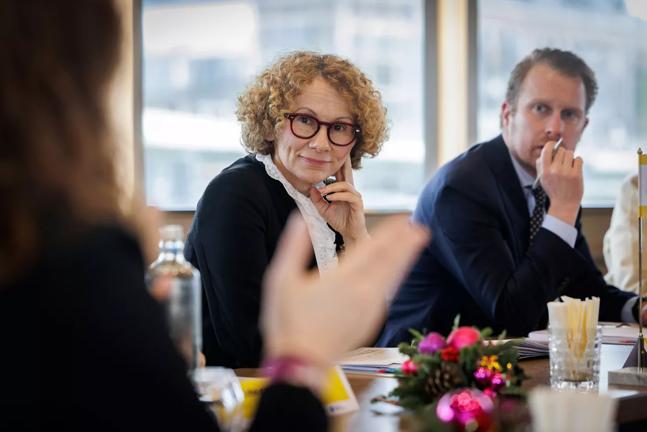 NATO Deputy Secretary General Radmila Shekerinska visits the port of Rotterdam and discusses resilience and industry with Dutch representatives of the transport and energy sectors