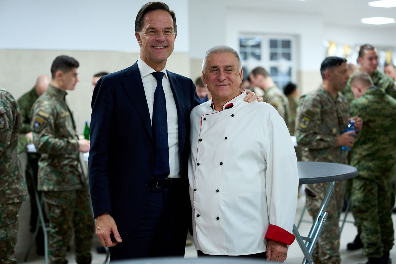 NATO Secretary General Mark Rutte with the troops of the NATO Forward Land Forces Battlegroup deployed at Bemowo Piskie.