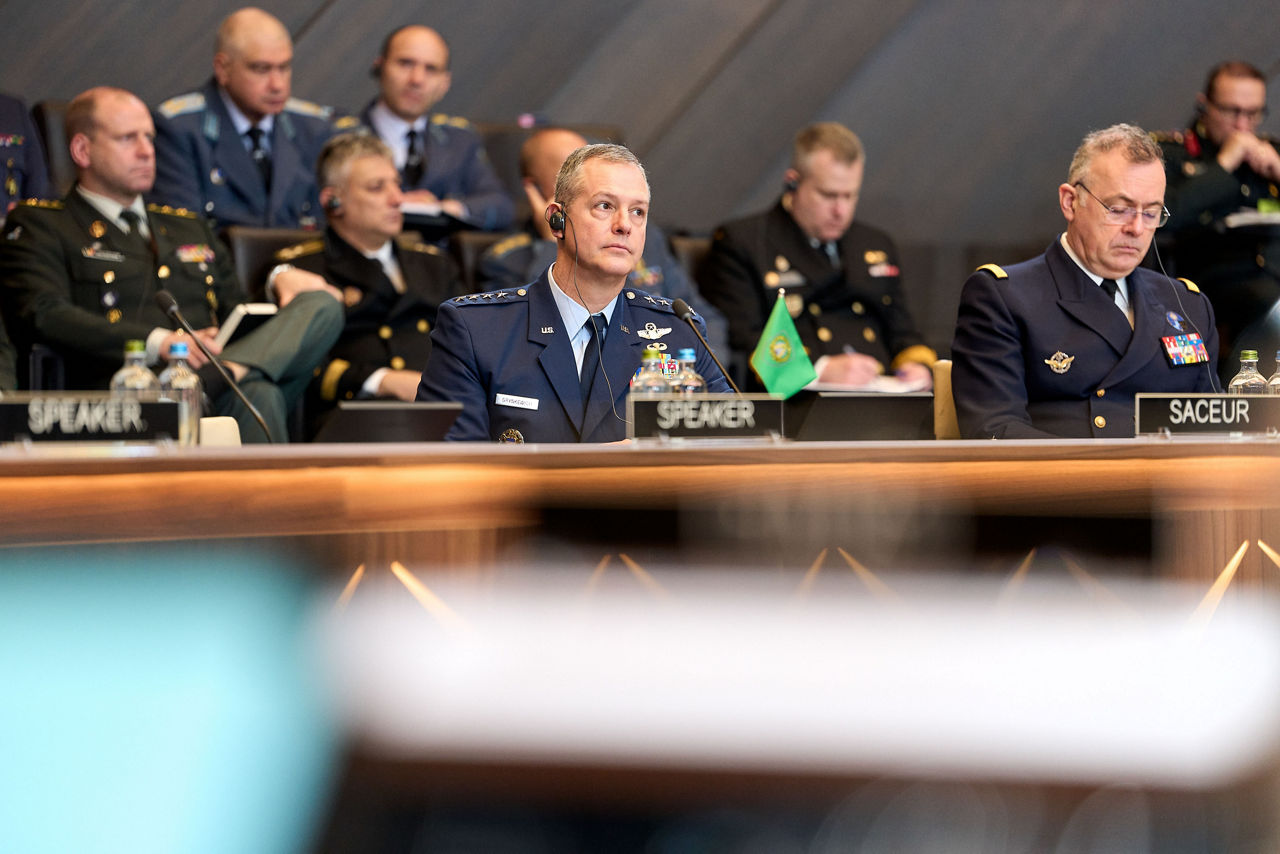 Left to Right at the table - The Supreme Allied Commander Europe (SACEUR) General Alexus G. Grynkewich, and the Supreme Allied Commander Transformation (SACT), Admiral Pierre Vandier