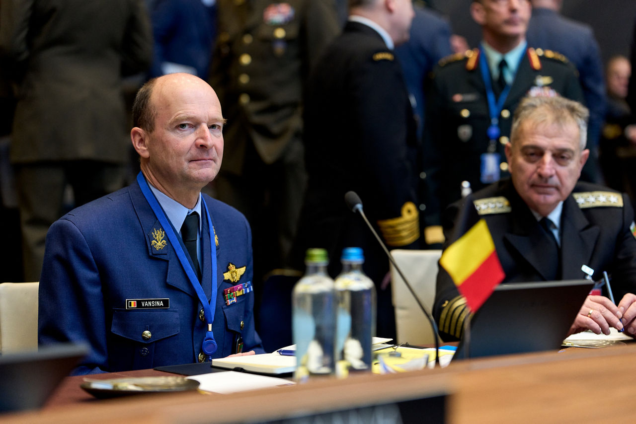 Left to Right - The Chief of Defence of Belgium, General Frederik Vansina, and the Chief of Defence of Bulgaria, Admiral Emil Eftimov