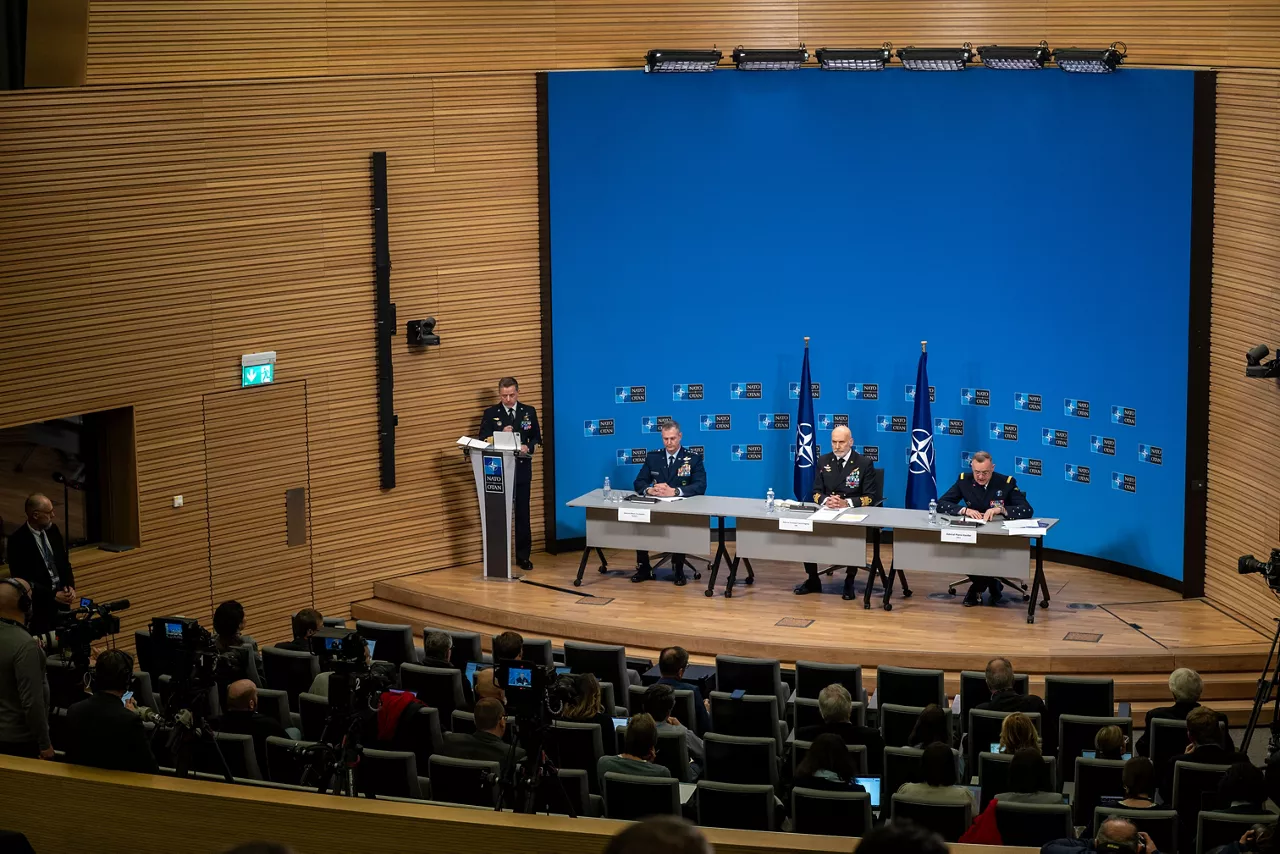 Joint Press Conference by the Chair of the NATO Military Committee (CMC), Admiral Giuseppe Cavo Dragone, the Supreme Allied Commander Europe (SACEUR),
General Alexus G. Grynkewich, and the Supreme Allied Commander Transformation (SACT), Admiral Pierre Vandier