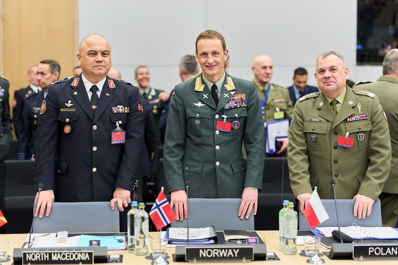 Left to Right - The Chief of Defence of North Macedonia, Major General Sashko Lafchiski, the Chief of Defence of Norway, General Eirik Kristoffersen, and the Chief of Defence of Poland, General Wiesław Kukuła