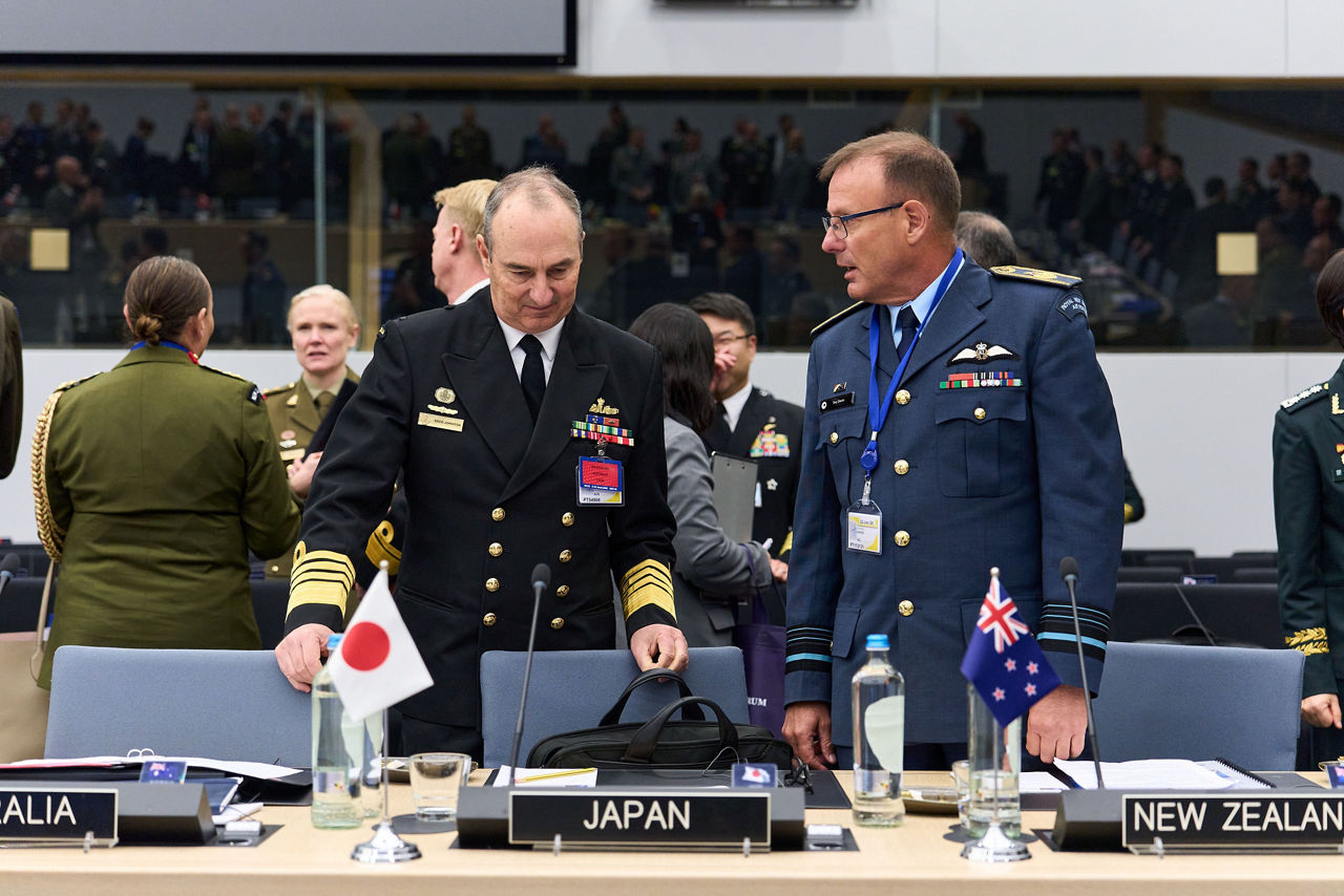 Left to Right - The Chief of Defence of Australia, Admiral David Johnston, and the Chief of Defence of New Zealand, Air Marshal Tony Davies