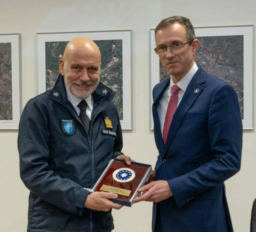 Left to Right – The Chair of the NATO Military Committee, Admiral Giuseppe Cavo Dragone, with the Director of the European Union Satellite Centre, Rear Admiral Louis Tillier