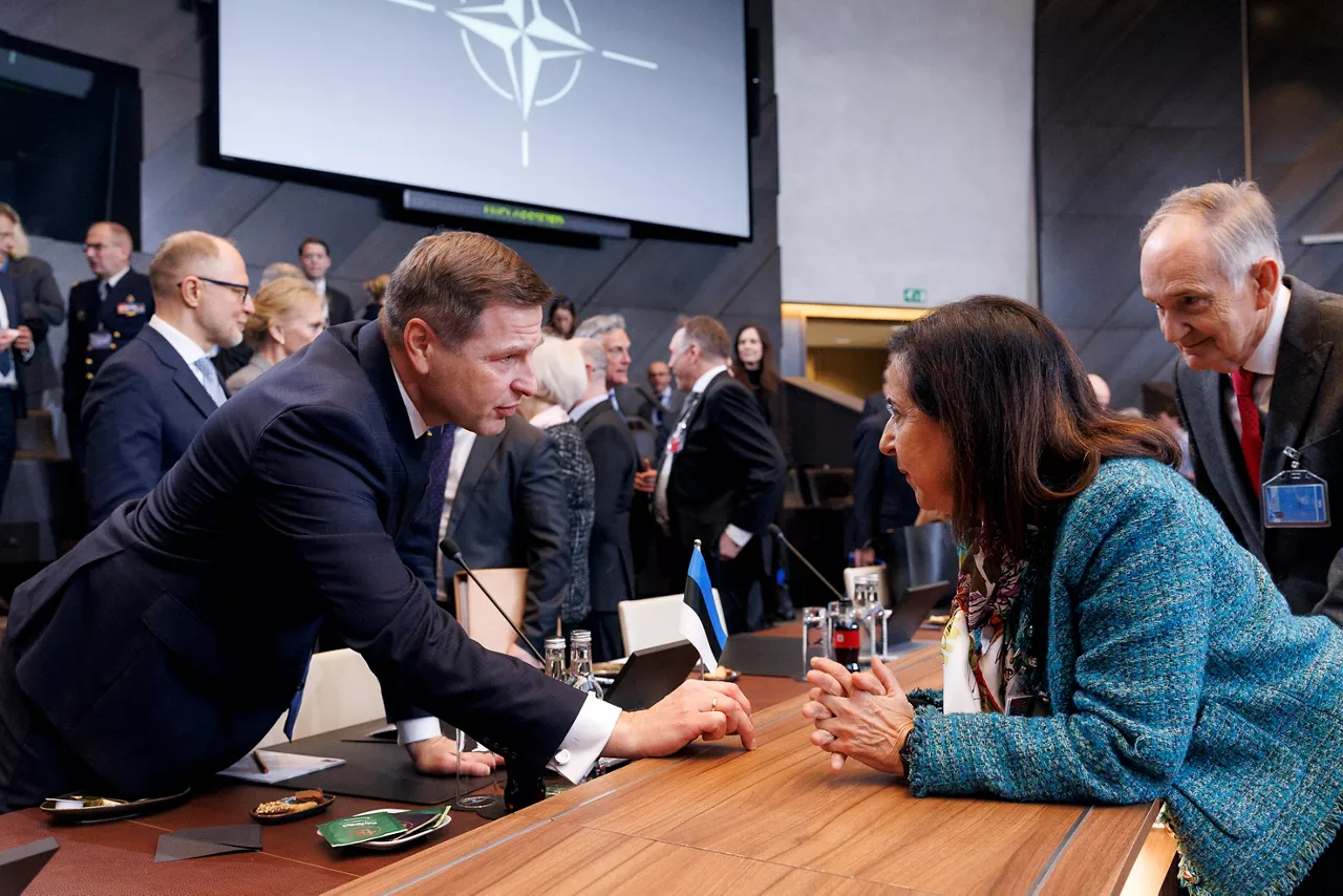 Hanno Pevkur, Minister of Defence of Estonia, and Margarita Robles, Minister of Defence of Spain