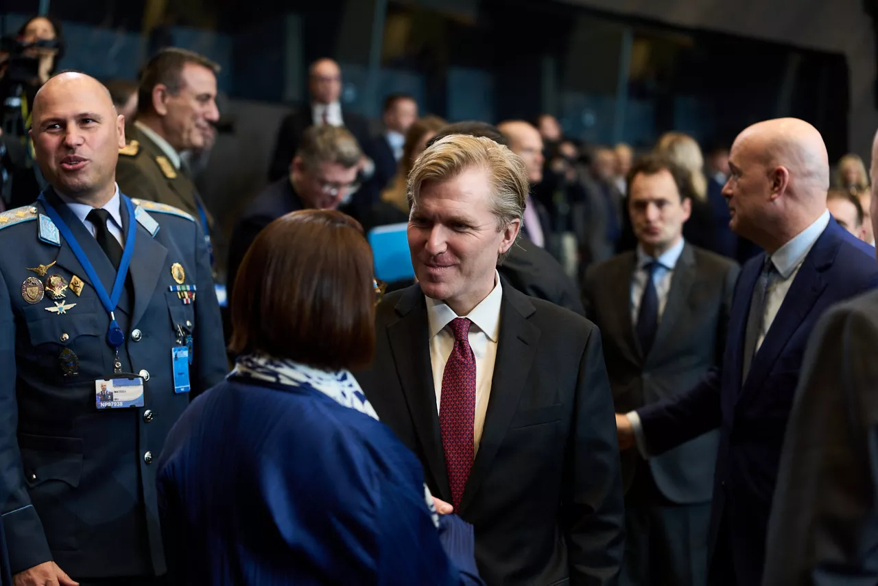 US Under Secretary of War for Policy Elbridge Colby and Yuriko Backes, Minister of Defence of Luxembourg