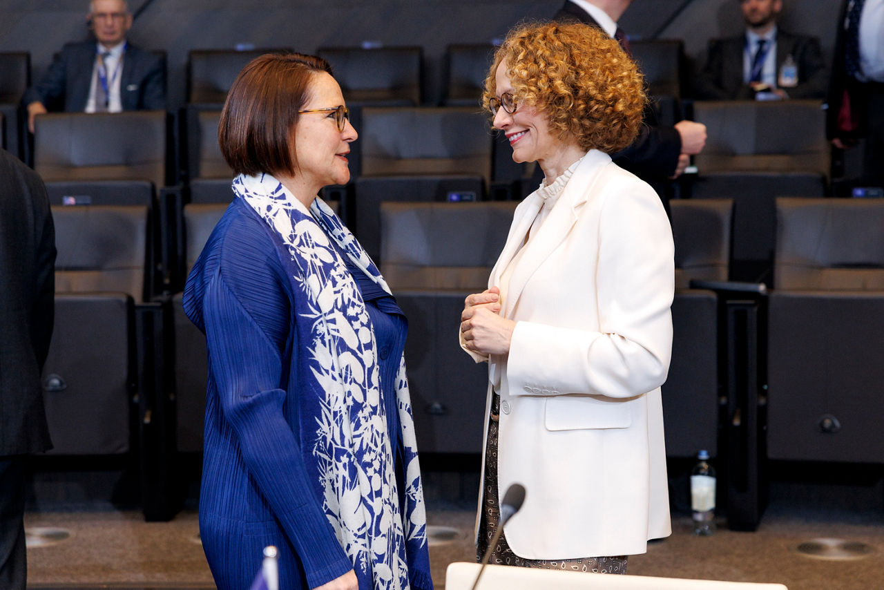 Yuriko Backes (Minister of Defence, Luxembourg) and NATO Deputy Secretary General Radmila Shekerinska