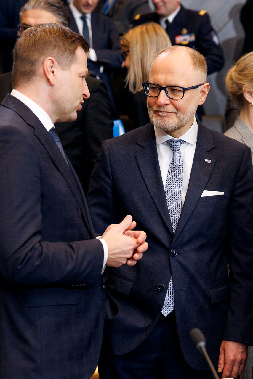 Hanno Pevkur (Minister of Defence, Estonia) and Andris Sprūds (Minister of Defence, Latvia),