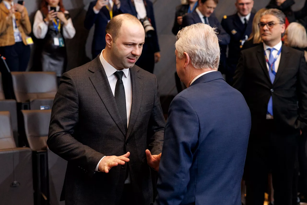 Left: Vlado Misajlovski (Minister of Defence, North Macedonia)