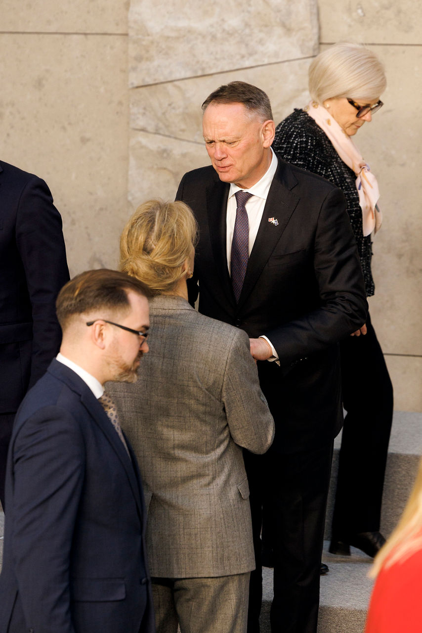 David McGuinty, Minister of National Defence of Canada and Þorgerður Katrín Gunnarsdóttir, Minister of Defence of Iceland