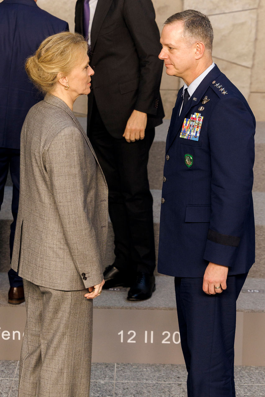 Þorgerður Katrín Gunnarsdóttir, Minister of Defence of Iceland and General Alexus G. Grynkewich, Supreme Allied Commander Europe 