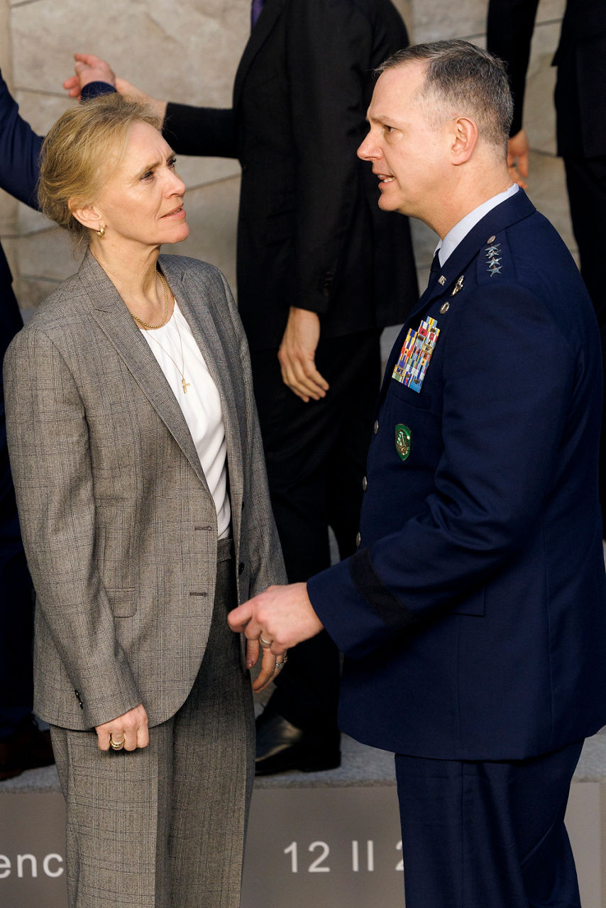 Þorgerður Katrín Gunnarsdóttir, Minister of Defence of Iceland and General Alexus G. Grynkewich, Supreme Allied Commander Europe 