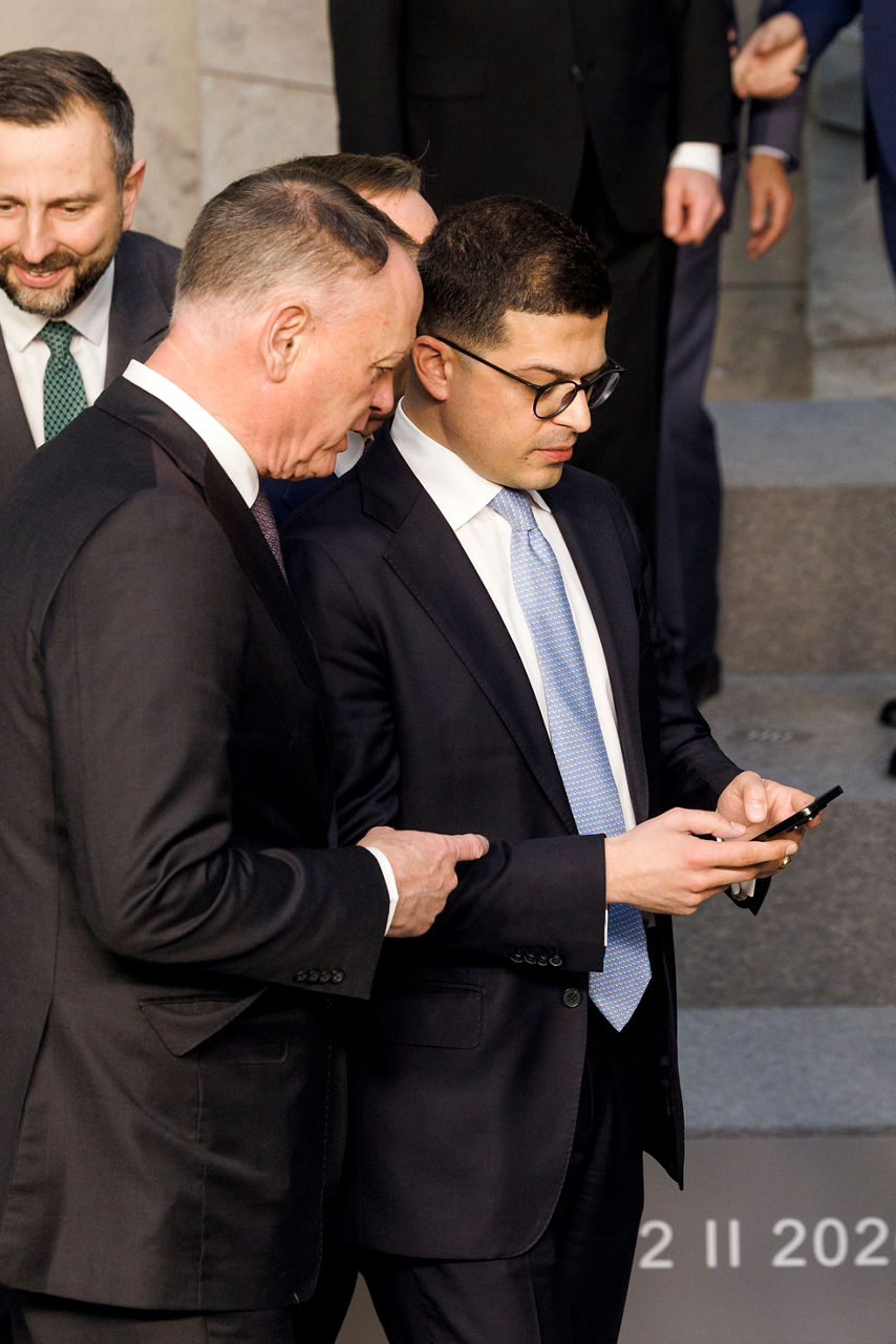 David McGuinty, Minister of National Defence of Canada and Pirro Vengu, Minister of Defence of Albania