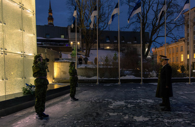 The Chair of the NATO Military Committee, Admiral Giuseppe Cavo Dragone and the Chief of Defence of Estonia, Lieutenant General Andrus Merilo during the Wreath Laying Ceremony at the War of Independence Victory Column, Freedom Square, Tallinn.